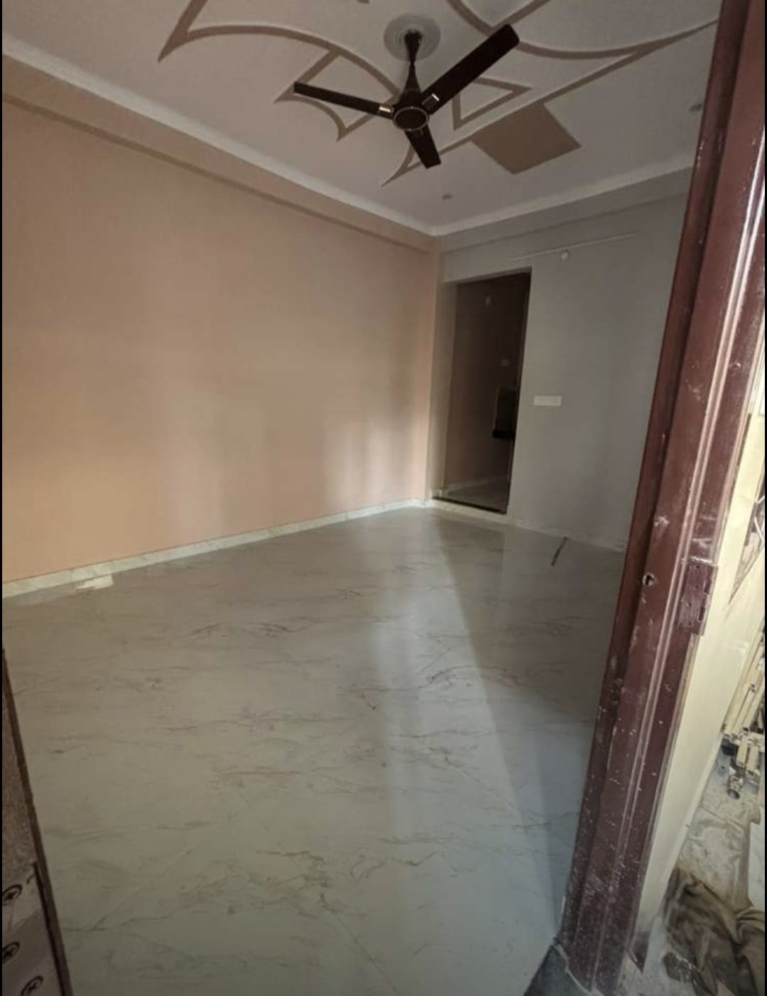 Single Room for Rent near Mansarovar Colony, Lucknow (for girls)