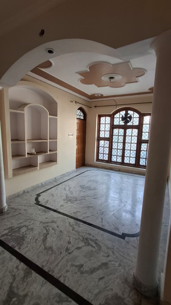 3 BHK for Rent in Sector-H, Ashiyana - photo 5