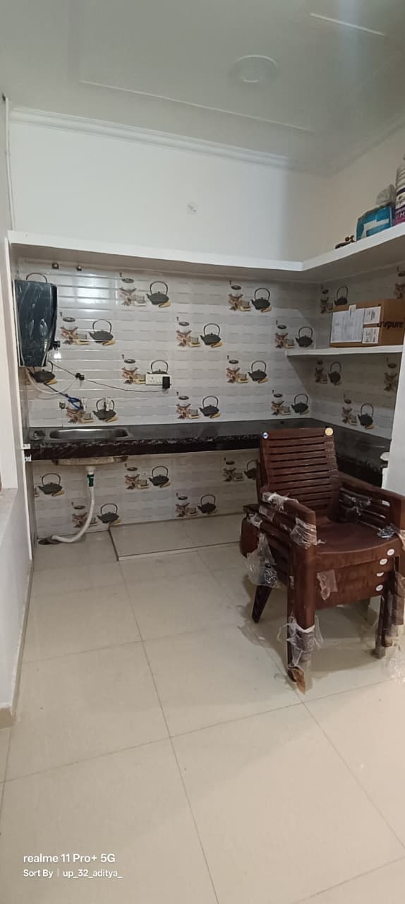 2BHK For Rent in Jagpal Khera Rd, Bharavara, Thasemau,, Lucknow - photo 5