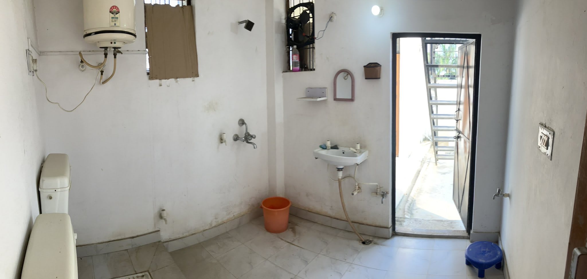 1RK For Rent in Vipul Khand 6, Gomtinagar, Lucknow - photo 4