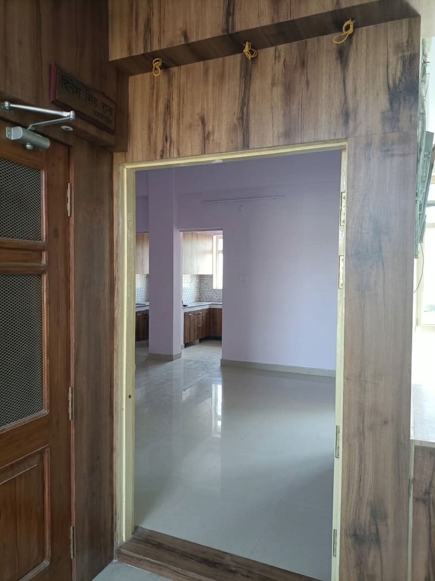 3BHK for rent in Aliganj, Lucknow - photo 3