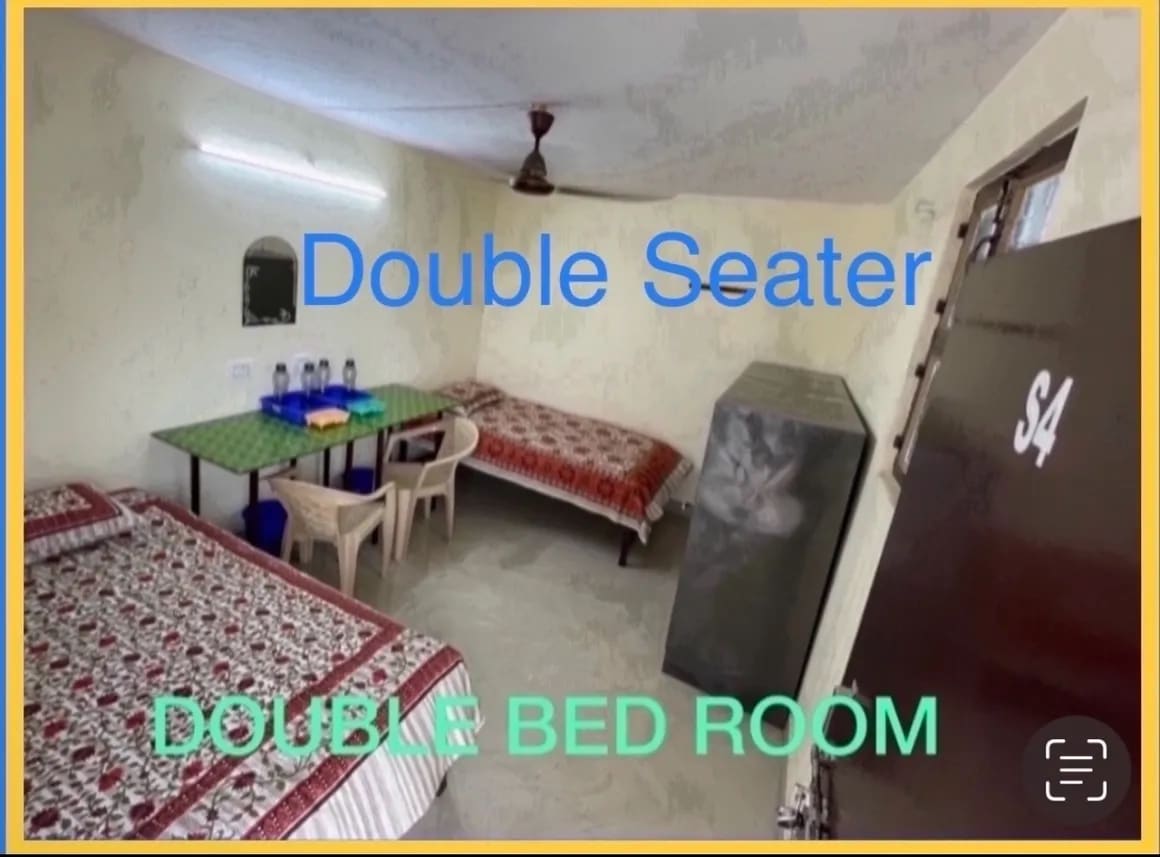 PG in near Parking, Phase 2, Hindnagar Colony, Transport Nagar, Lucknow - photo 2