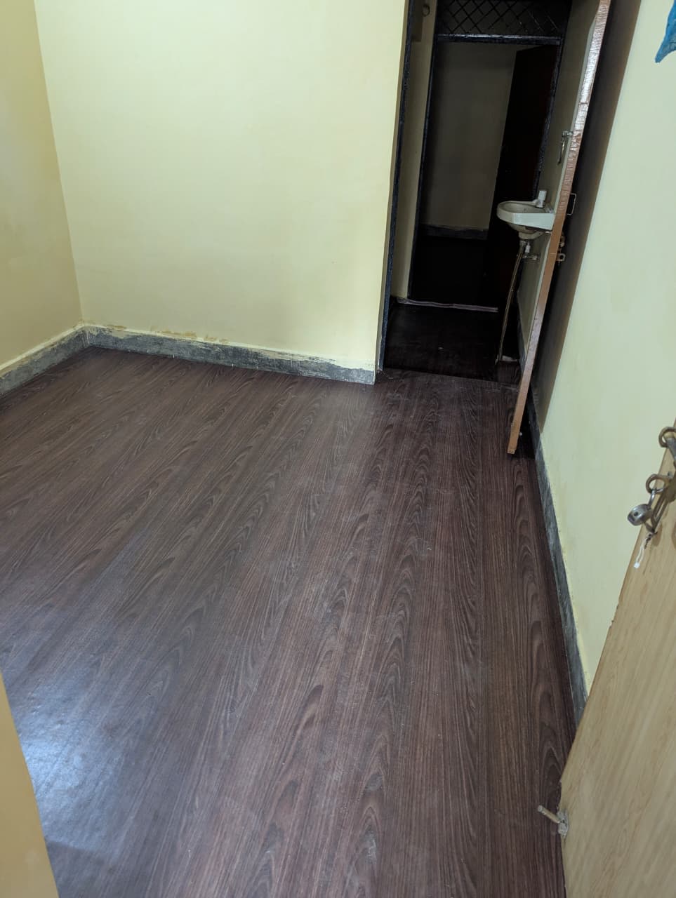 2 RK for Rent Near Sec-F, Parag Road