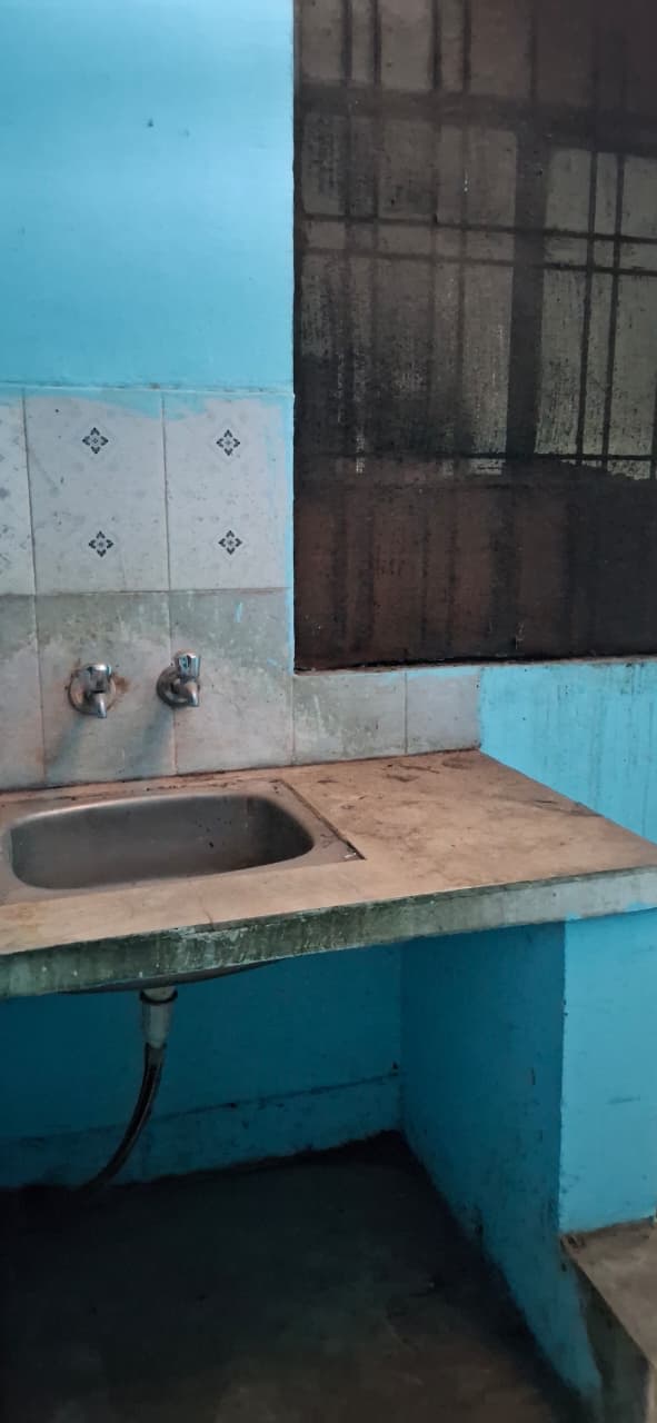 1RK For Rent in Tedhi Pulia, Lucknow - photo 3