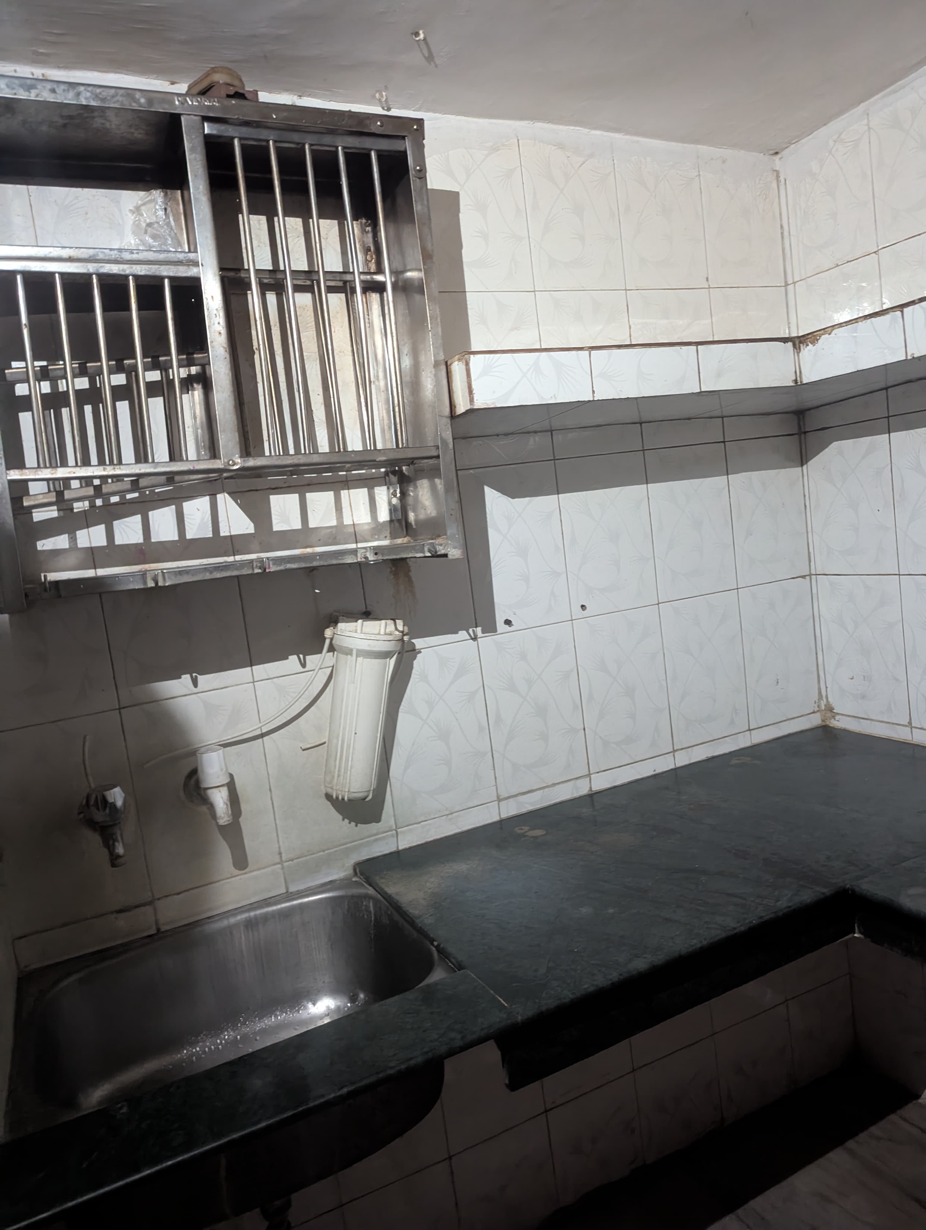 2 RK for Rent Near Sec-F, Parag Road - photo 3
